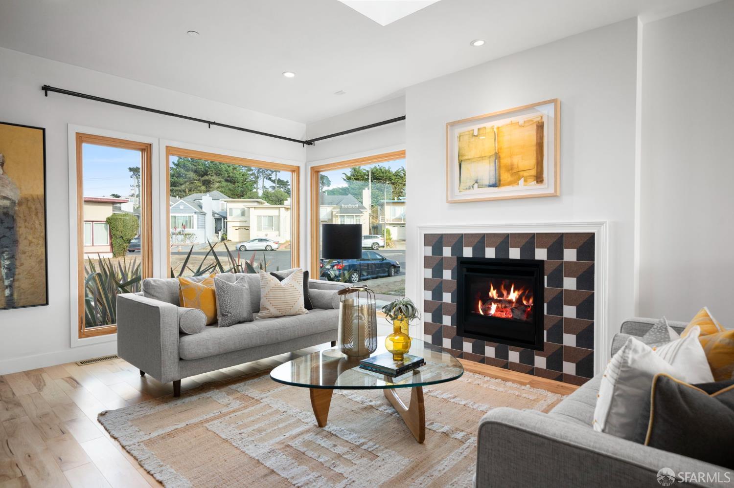 Detail Gallery Image 25 of 83 For 68 Parkwood Dr, Daly City,  CA 94015 - 3 Beds | 3 Baths