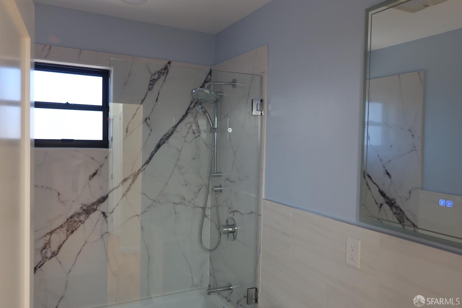 Detail Gallery Image 18 of 25 For 119 Vernon St, San Francisco,  CA 94132 - 4 Beds | 3/5 Baths
