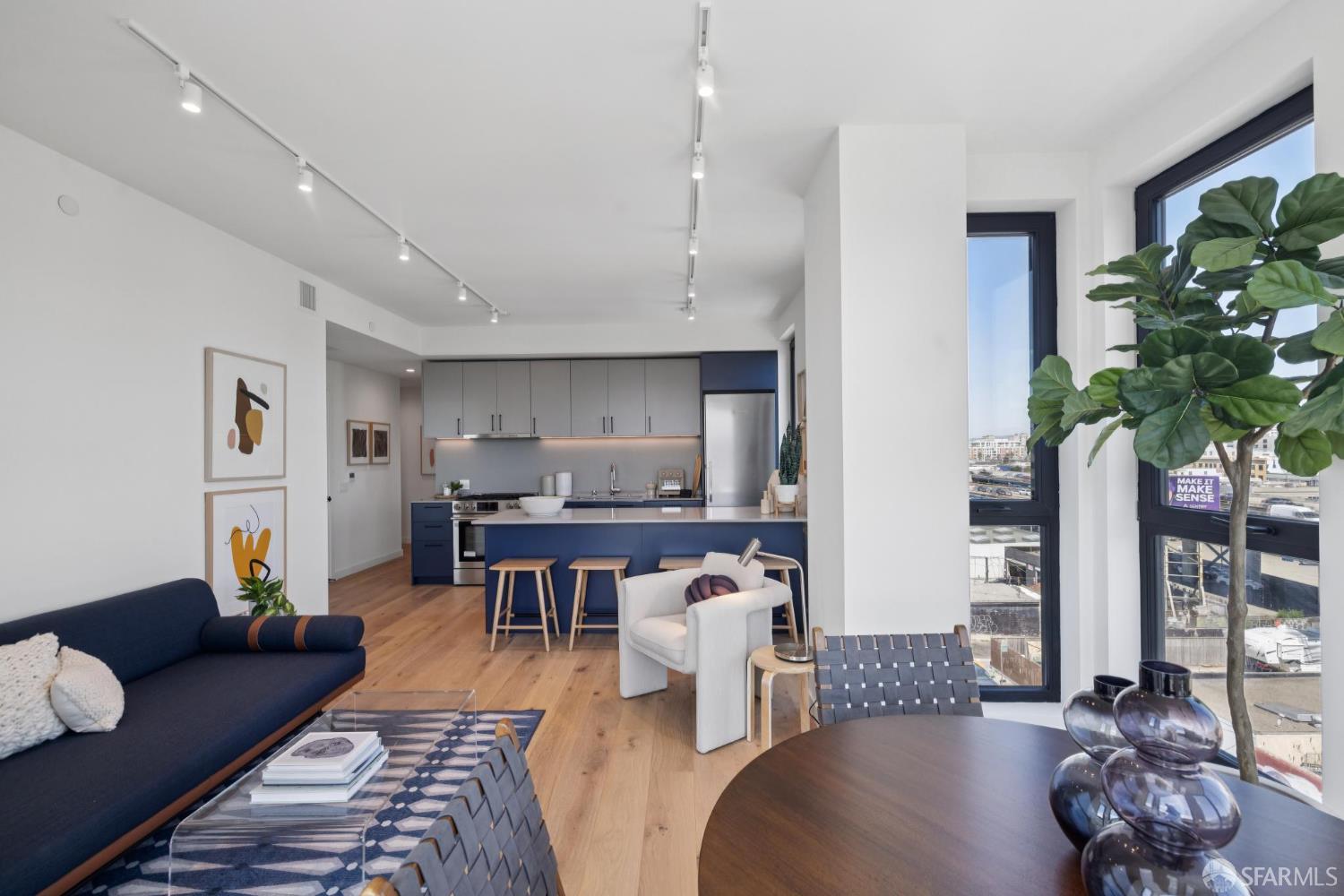 988 Harrison Street Unit: HN8