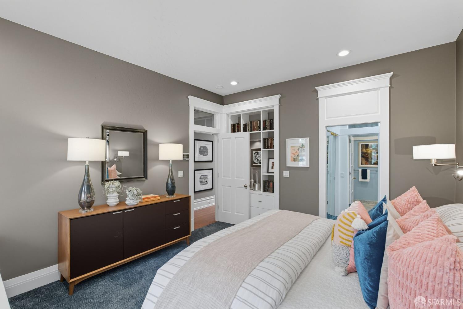 Detail Gallery Image 12 of 85 For 3571 21st St, San Francisco,  CA 94114 - 3 Beds | 2/1 Baths