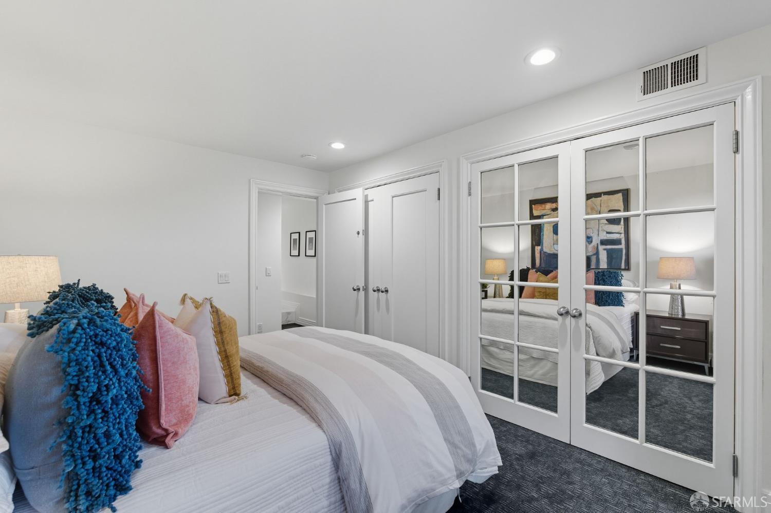 Detail Gallery Image 58 of 85 For 3571 21st St, San Francisco,  CA 94114 - 3 Beds | 2/1 Baths
