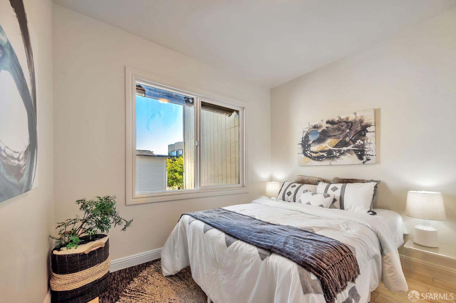 Detail Gallery Image 16 of 33 For 139 Evergreen Ave, Daly City,  CA 94014 - 3 Beds | 2 Baths