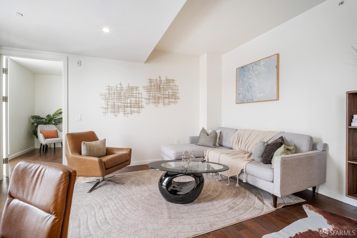 Photo #6: 425074209 Listing 