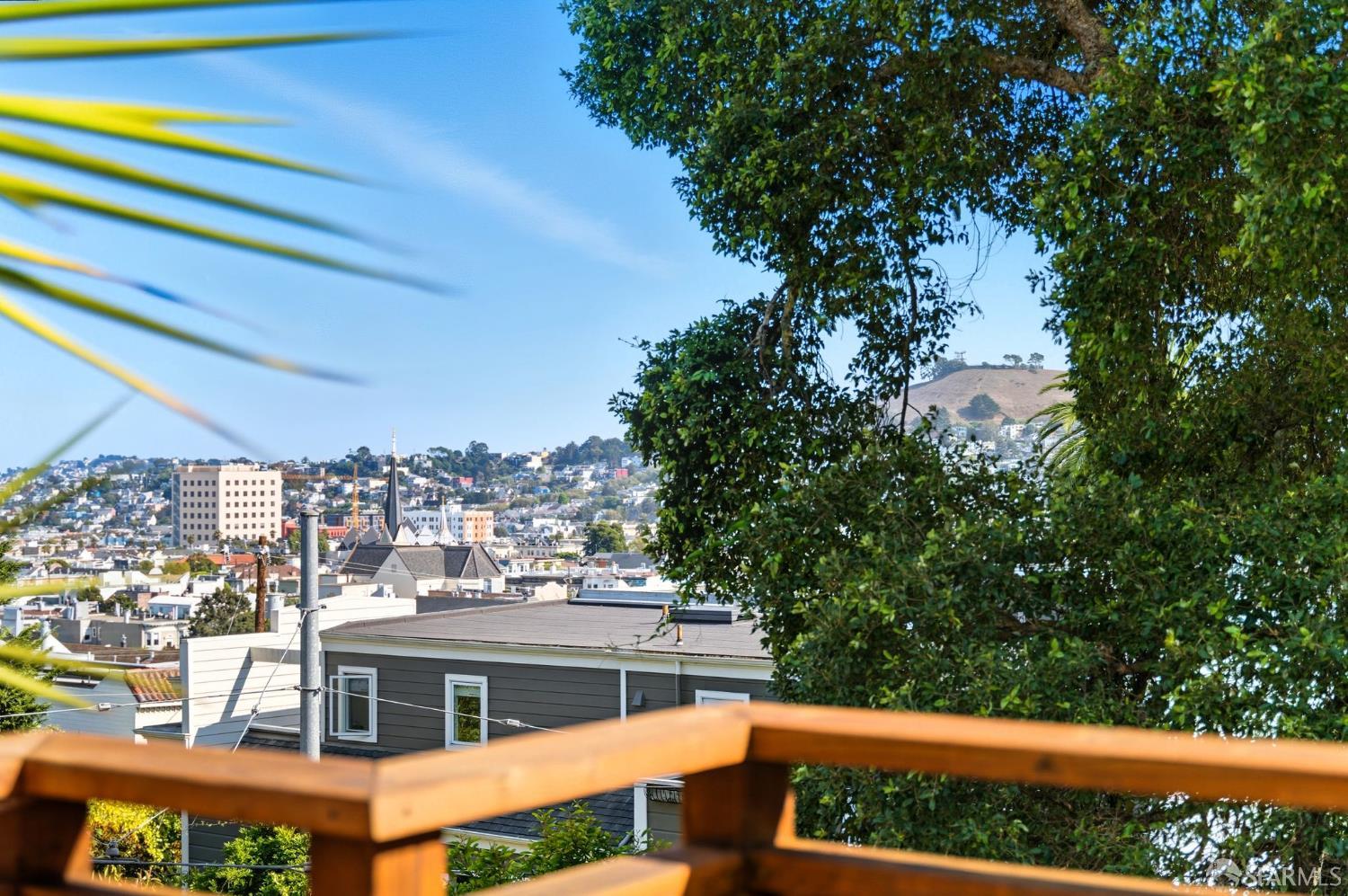 Detail Gallery Image 41 of 85 For 3571 21st St, San Francisco,  CA 94114 - 3 Beds | 2/1 Baths