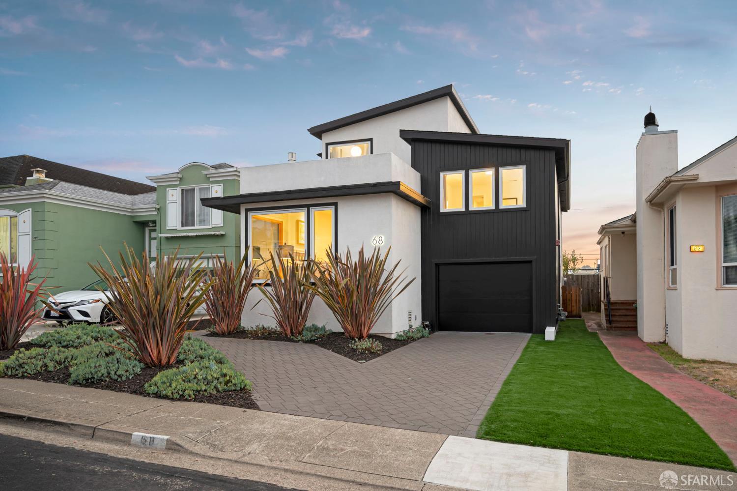 Detail Gallery Image 3 of 83 For 68 Parkwood Dr, Daly City,  CA 94015 - 3 Beds | 3 Baths