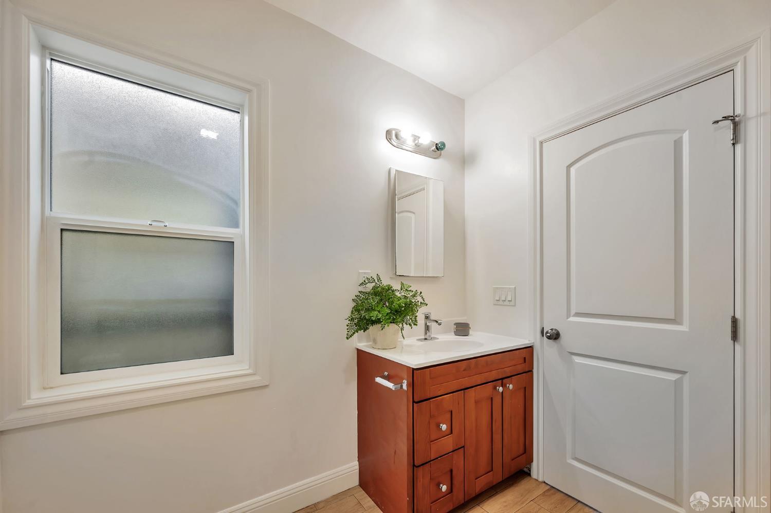 Detail Gallery Image 22 of 33 For 139 Evergreen Ave, Daly City,  CA 94014 - 3 Beds | 2 Baths