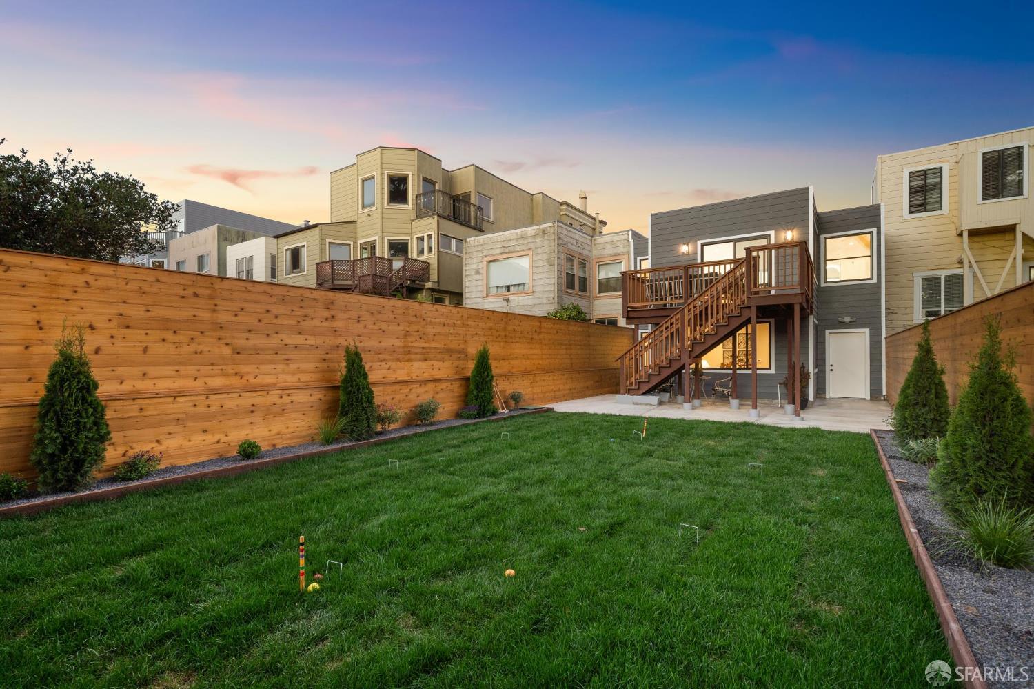 Detail Gallery Image 15 of 93 For 567 45th Ave, San Francisco,  CA 94121 - 4 Beds | 4/1 Baths