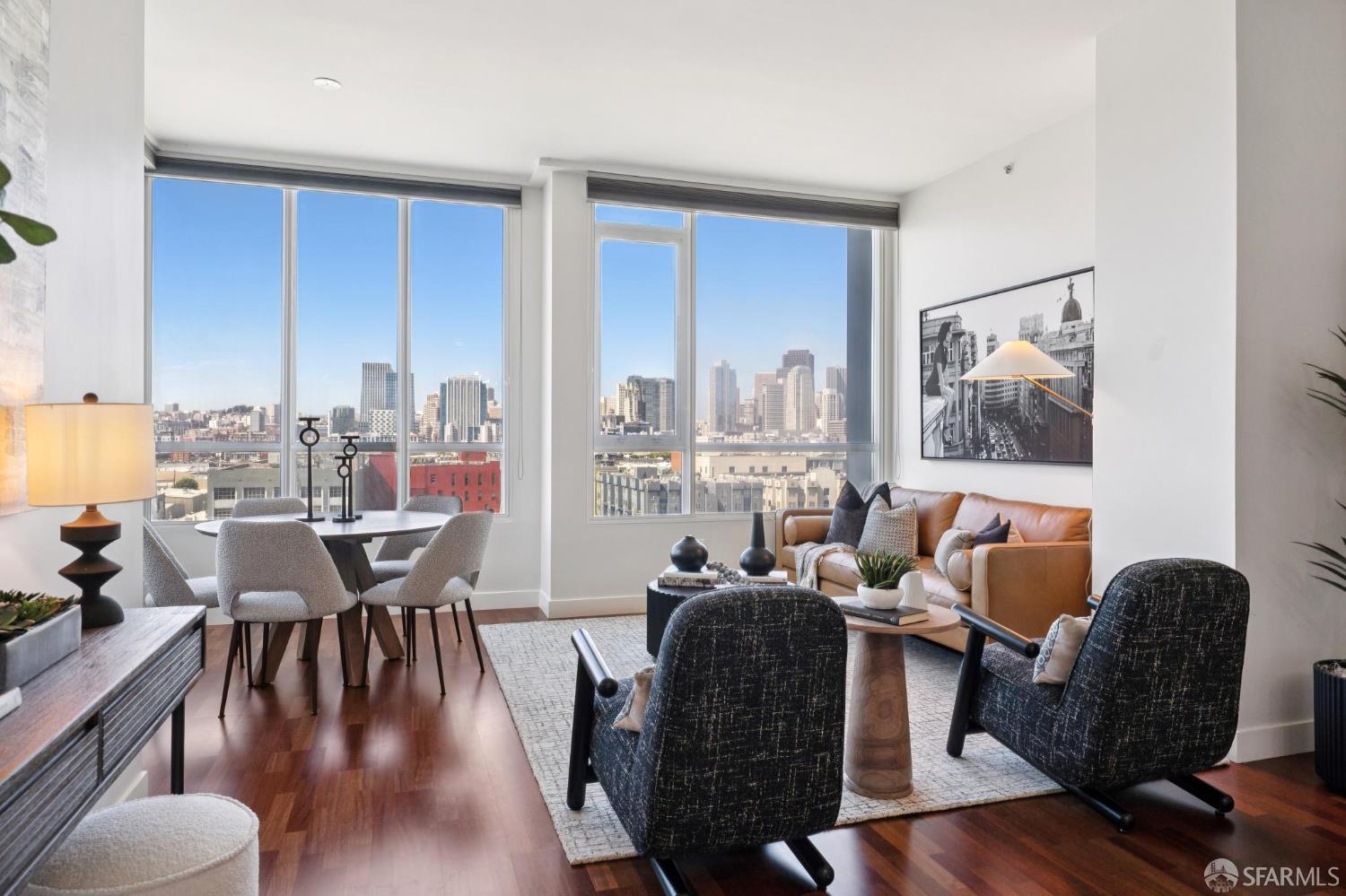 Photo #2: 425074110 Listing 
