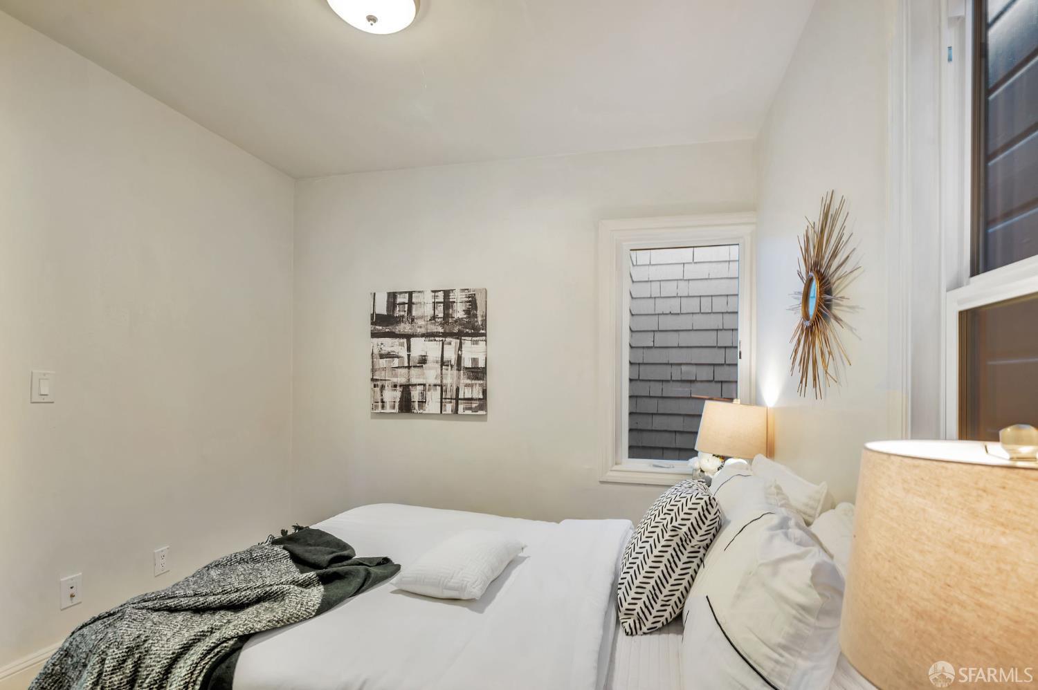 Detail Gallery Image 14 of 33 For 139 Evergreen Ave, Daly City,  CA 94014 - 3 Beds | 2 Baths
