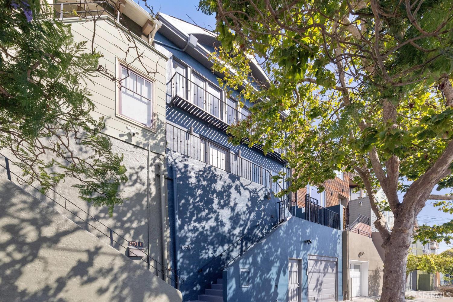 Front Image Thumbnail for SF425074078