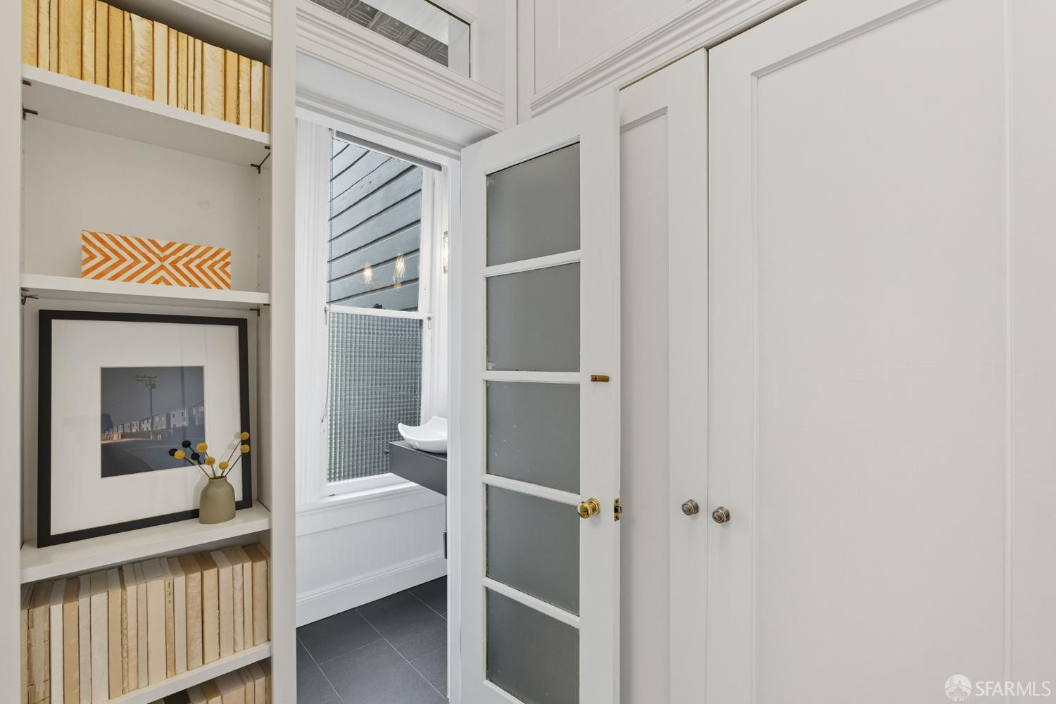 Detail Gallery Image 23 of 85 For 3571 21st St, San Francisco,  CA 94114 - 3 Beds | 2/1 Baths