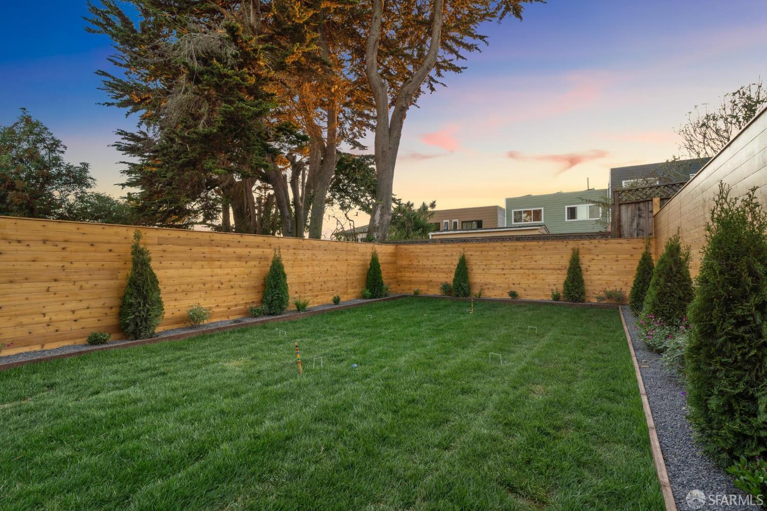 Detail Gallery Image 19 of 93 For 567 45th Ave, San Francisco,  CA 94121 - 4 Beds | 4/1 Baths