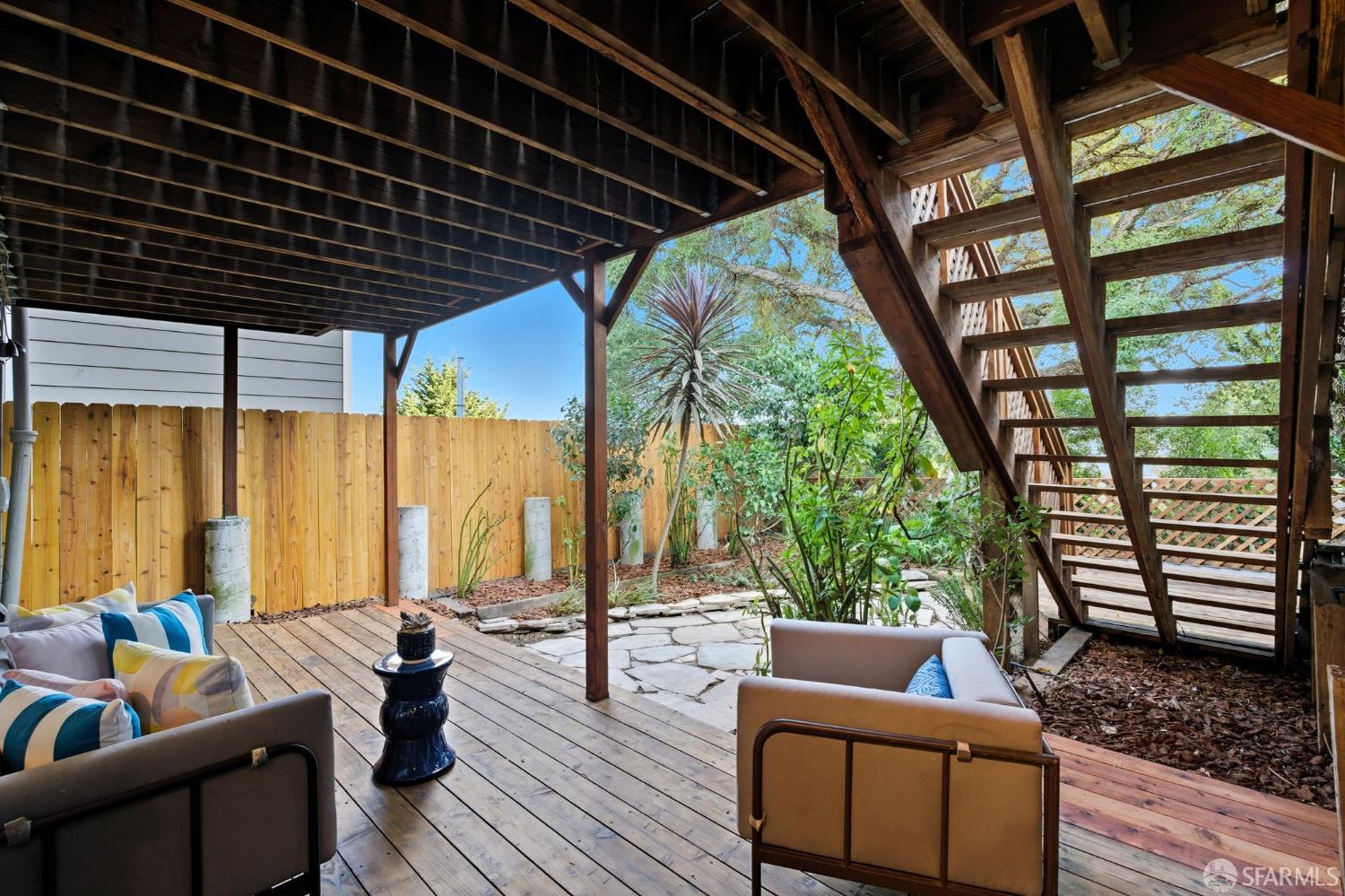 Detail Gallery Image 61 of 85 For 3571 21st St, San Francisco,  CA 94114 - 3 Beds | 2/1 Baths