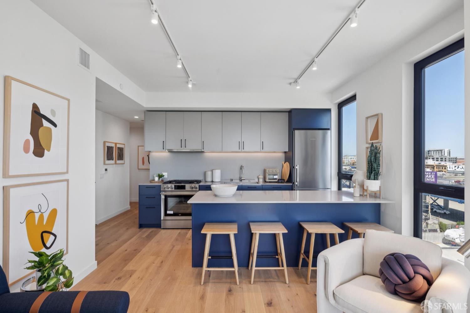 Photo #11: 425070794 Listing: Photo #11