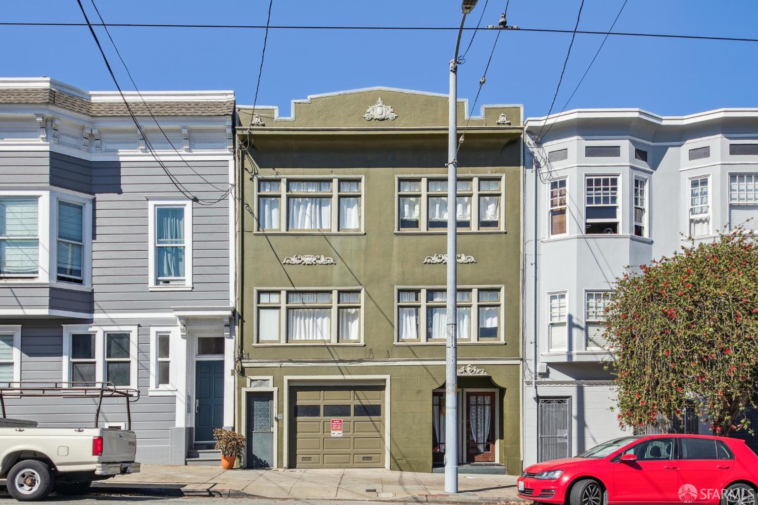 Detail Gallery Image 7 of 31 For 1572 Church St a,  San Francisco,  CA 94131 - 2 Beds | 1/1 Baths