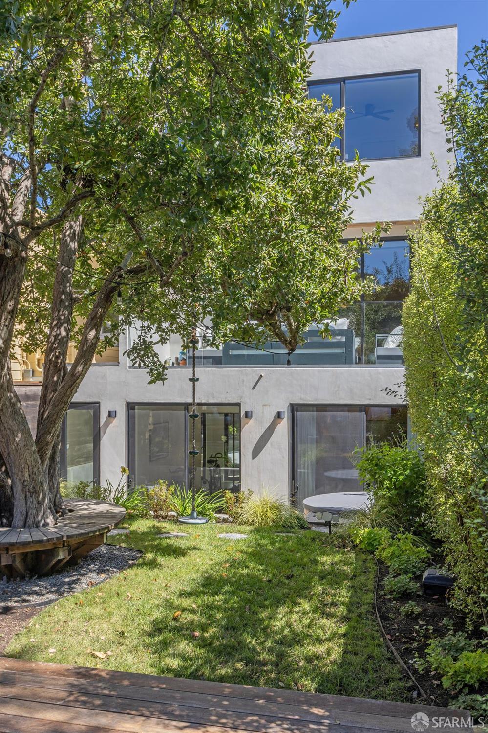 Detail Gallery Image 63 of 72 For 1624 Alabama St, San Francisco,  CA 94110 - 4 Beds | 3/1 Baths