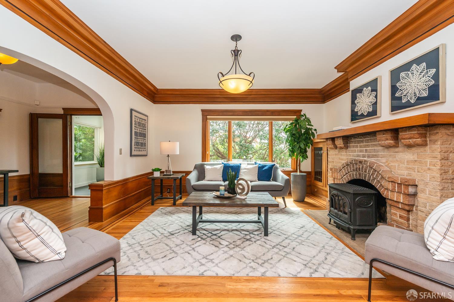 Detail Gallery Image 8 of 69 For 2728 Irving St, San Francisco,  CA 94122 - 3 Beds | 2/1 Baths