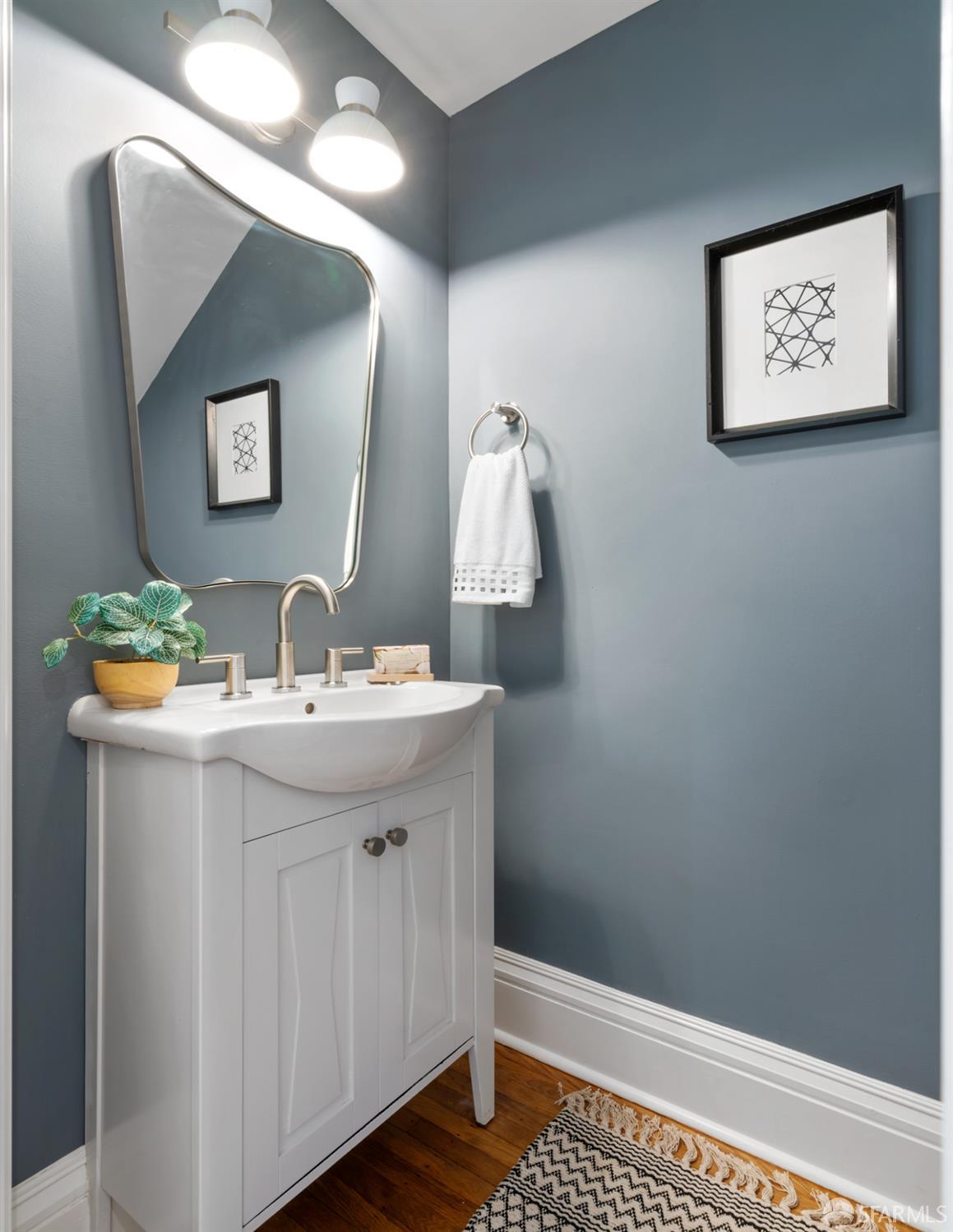 Detail Gallery Image 25 of 30 For 206 12th Ave, San Francisco,  CA 94118 - 2 Beds | 1/1 Baths