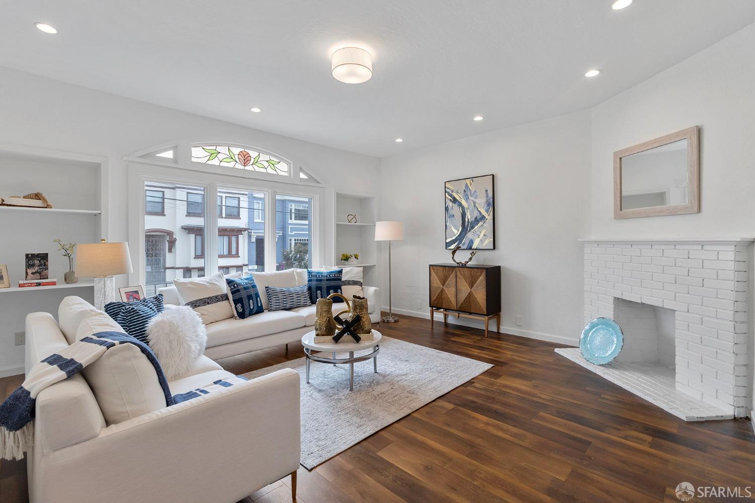 Detail Gallery Image 4 of 19 For 607 15th Ave, San Francisco,  CA 94118 - – Beds | – Baths