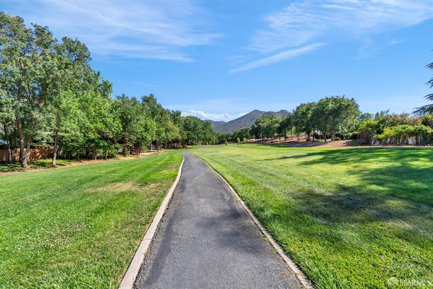 Detail Gallery Image 55 of 60 For 640 Mt Duncan Dr, Clayton,  CA 94517 - 4 Beds | 3 Baths