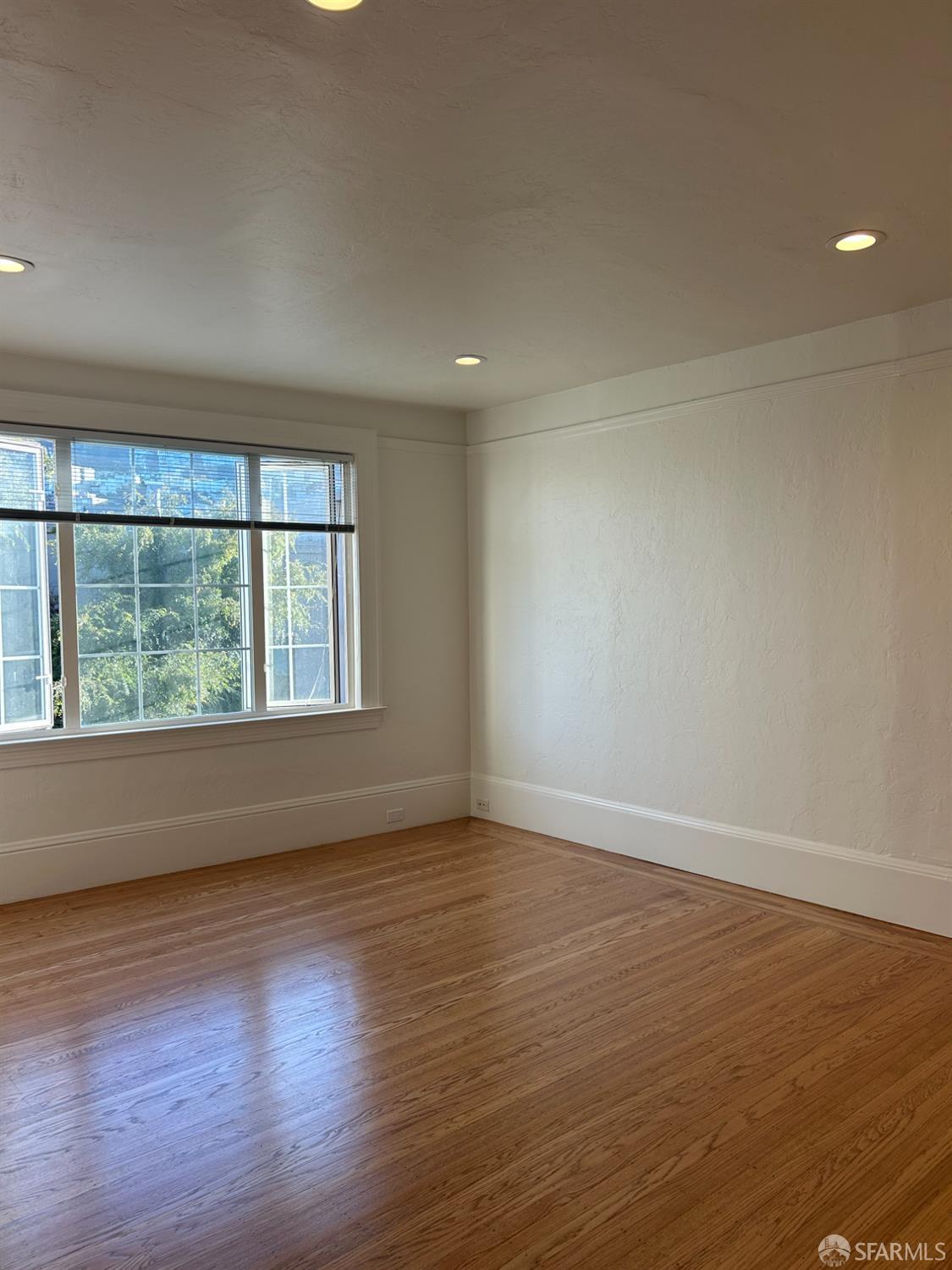 Detail Gallery Image 10 of 22 For 174 Corbett Ave, San Francisco,  CA 94114 - 1 Beds | 1 Baths