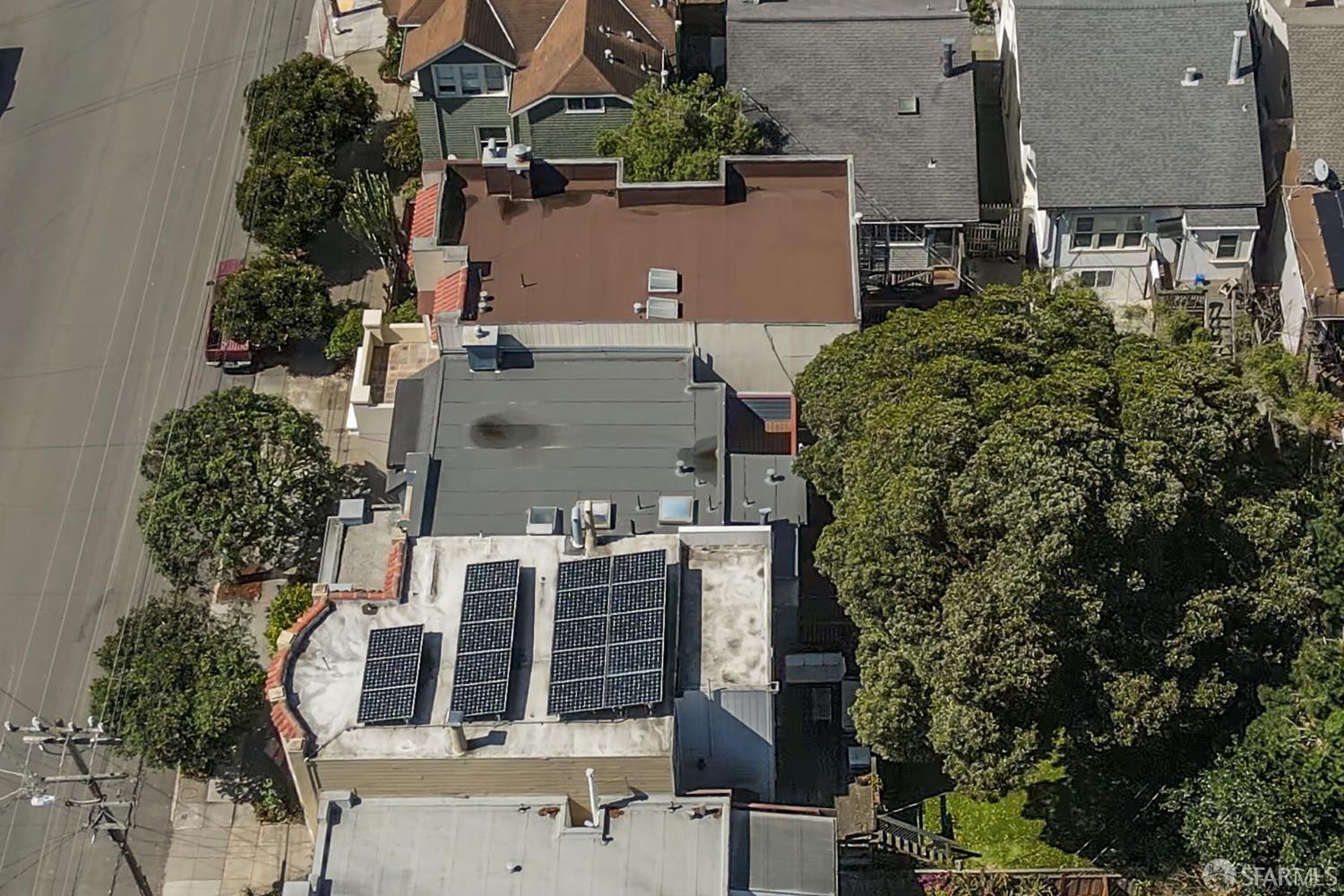 Detail Gallery Image 66 of 69 For 2728 Irving St, San Francisco,  CA 94122 - 3 Beds | 2/1 Baths