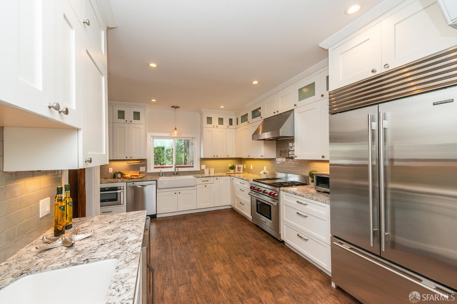 Detail Gallery Image 19 of 69 For 2728 Irving St, San Francisco,  CA 94122 - 3 Beds | 2/1 Baths