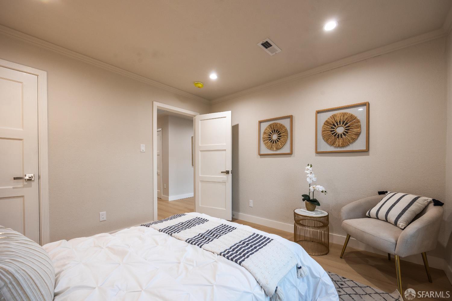 Detail Gallery Image 17 of 34 For 744 Washington St, Daly City,  CA 94015 - 3 Beds | 2 Baths