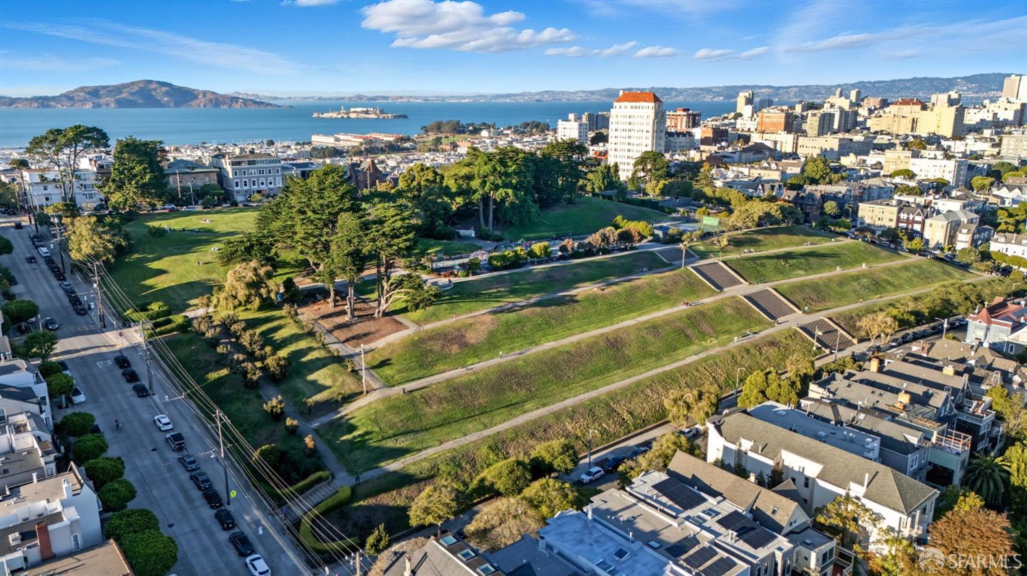 Detail Gallery Image 84 of 99 For 2121 Divisadero St, San Francisco,  CA 94115 - 4 Beds | 3/1 Baths