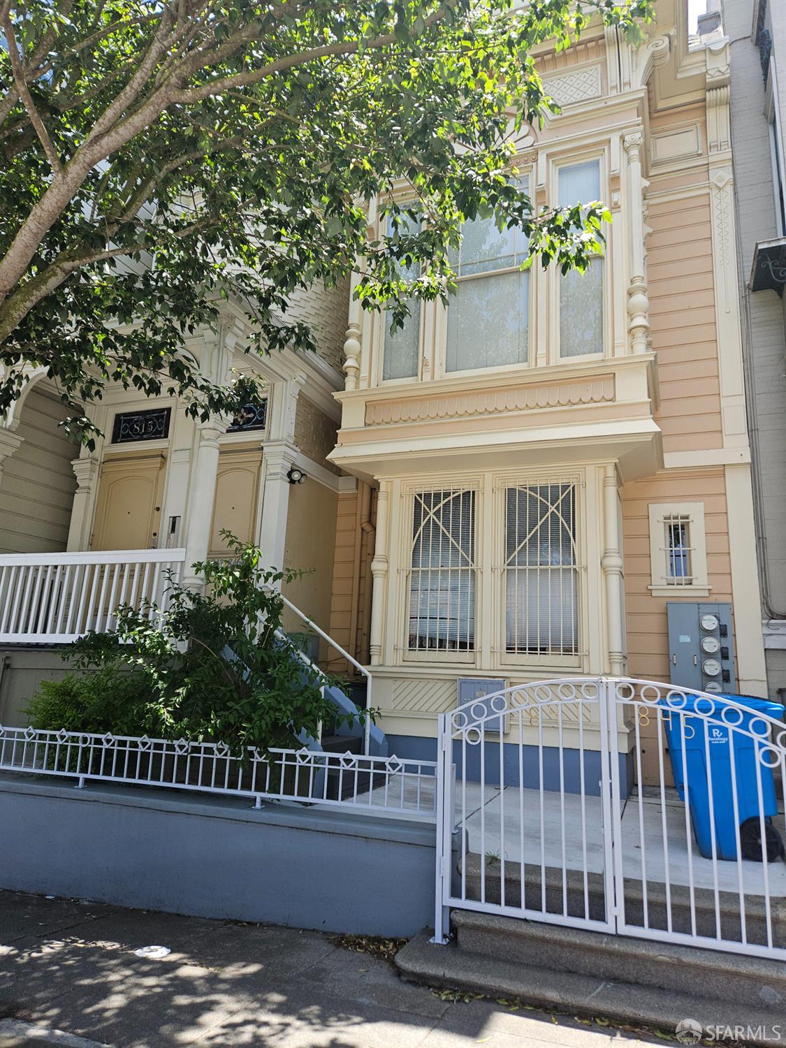 Detail Gallery Image 2 of 5 For 841 Fulton St, San Francisco,  CA 94117 - – Beds | – Baths