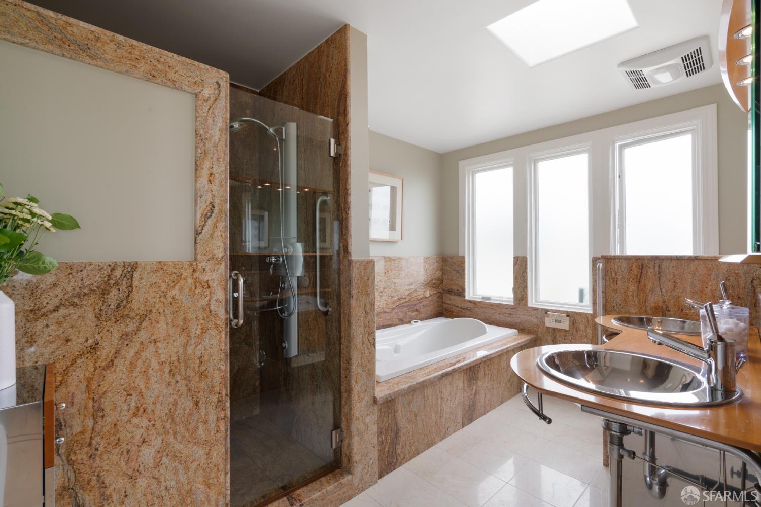 Detail Gallery Image 32 of 62 For 594 48th Ave, San Francisco,  CA 94121 - 3 Beds | 3 Baths