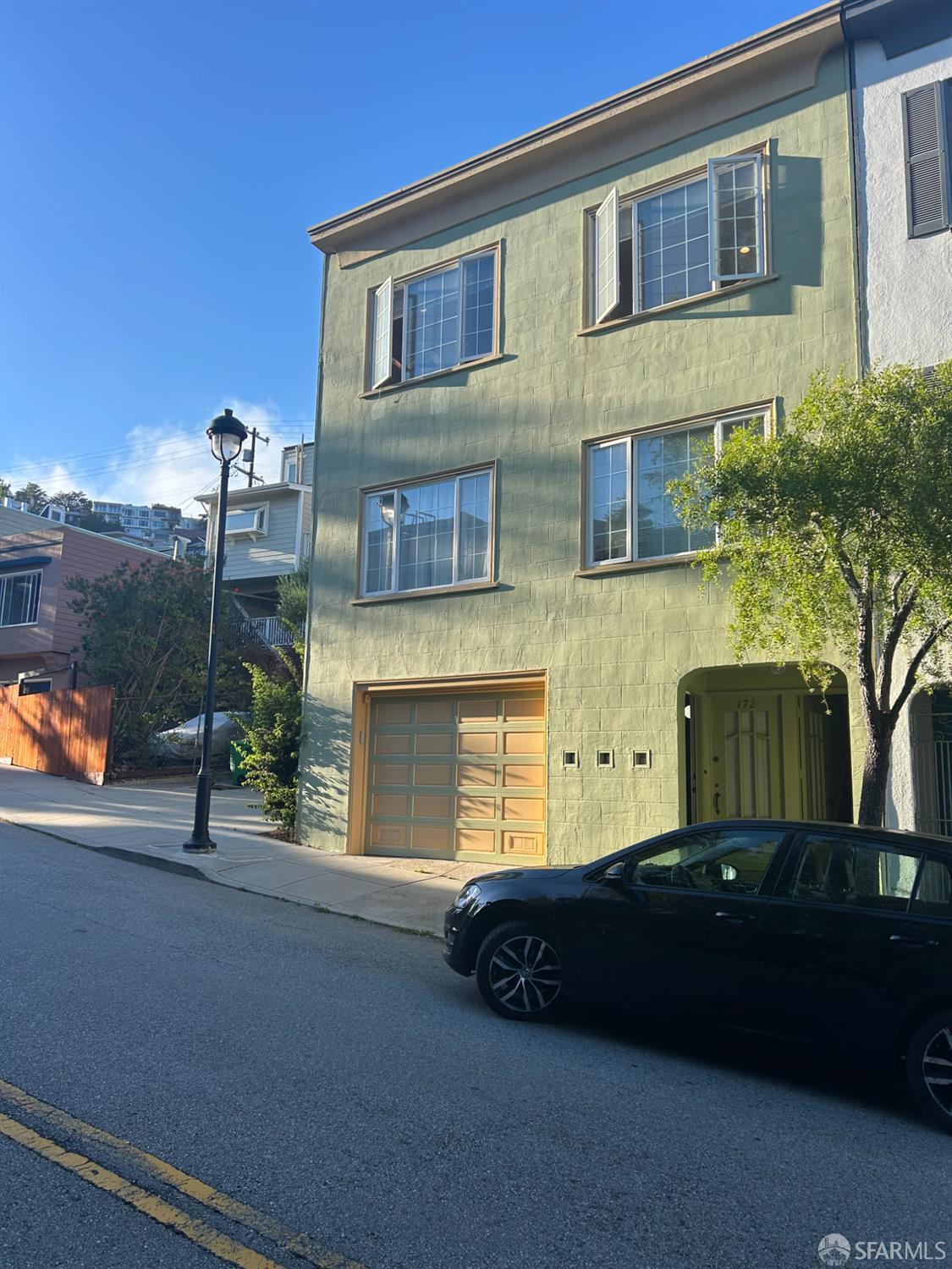 Detail Gallery Image 2 of 22 For 174 Corbett Ave, San Francisco,  CA 94114 - 1 Beds | 1 Baths