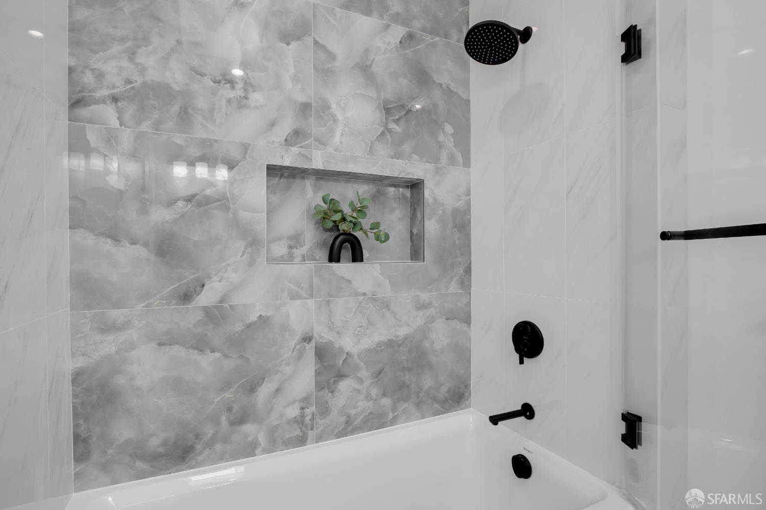 Detail Gallery Image 42 of 98 For 326 10th Ave, San Francisco,  CA 94118 - 4 Beds | 4 Baths