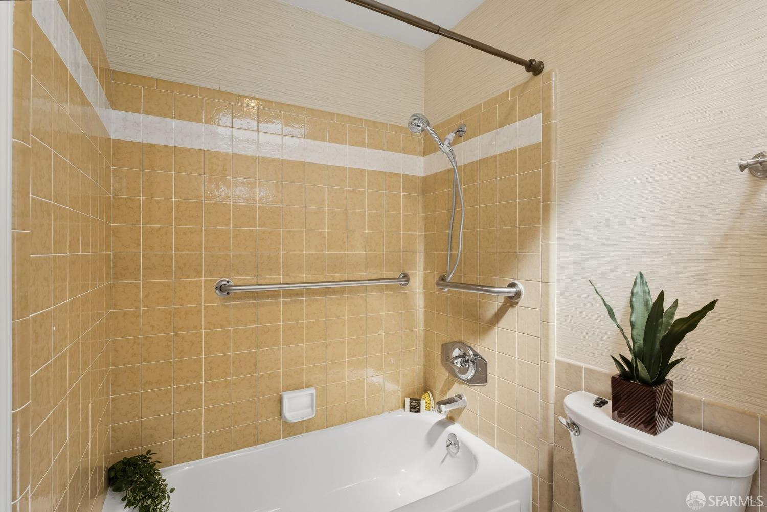 Detail Gallery Image 25 of 85 For 467 7th Ave, San Francisco,  CA 94118 - – Beds | – Baths