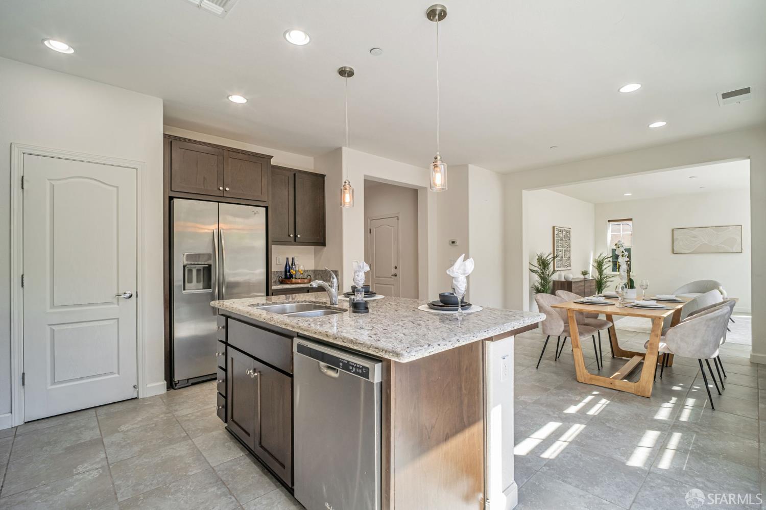 Detail Gallery Image 11 of 34 For 1512 Hayden St, Hayward,  CA 94545 - 4 Beds | 3 Baths