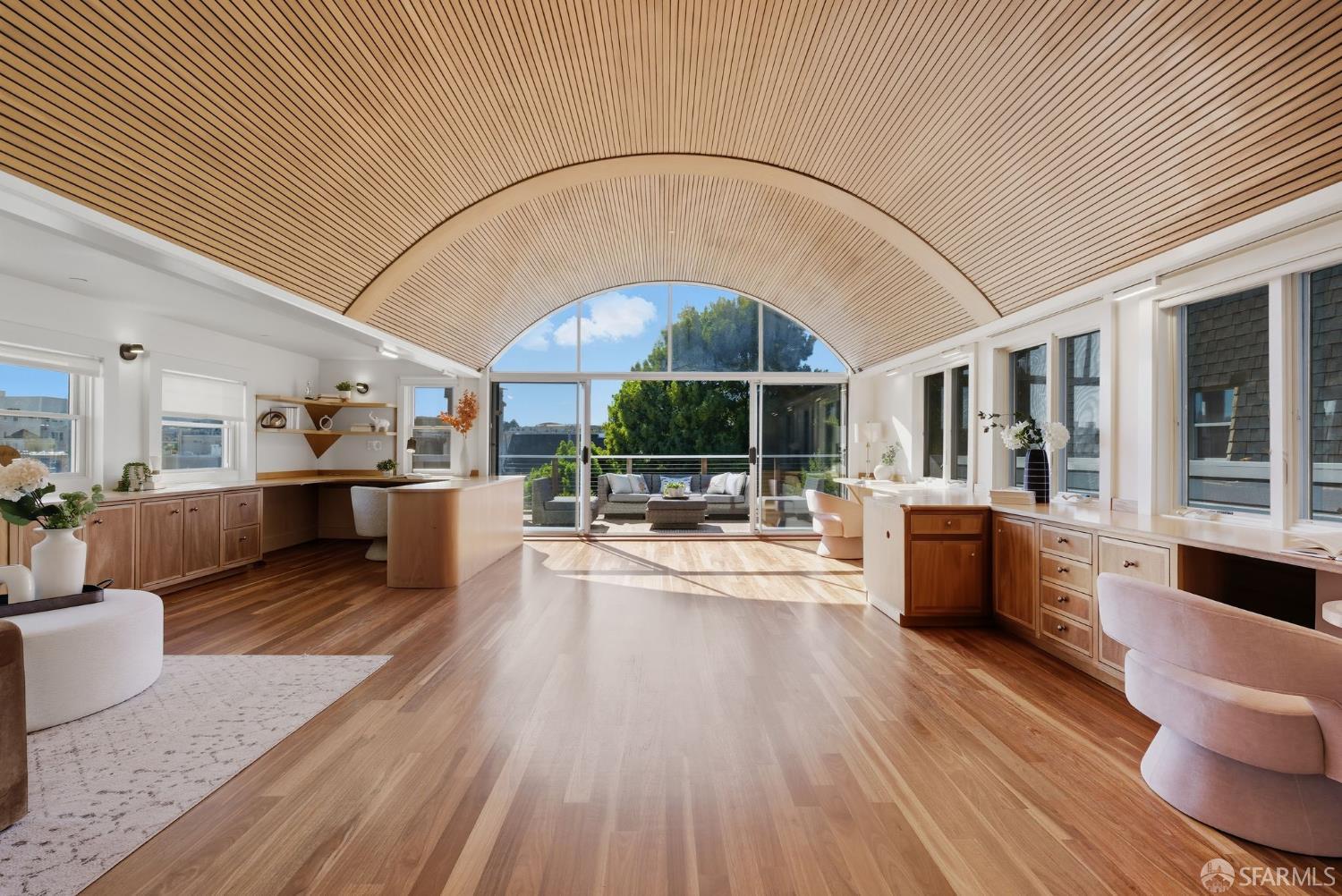 Detail Gallery Image 5 of 99 For 2121 Divisadero St, San Francisco,  CA 94115 - 4 Beds | 3/1 Baths