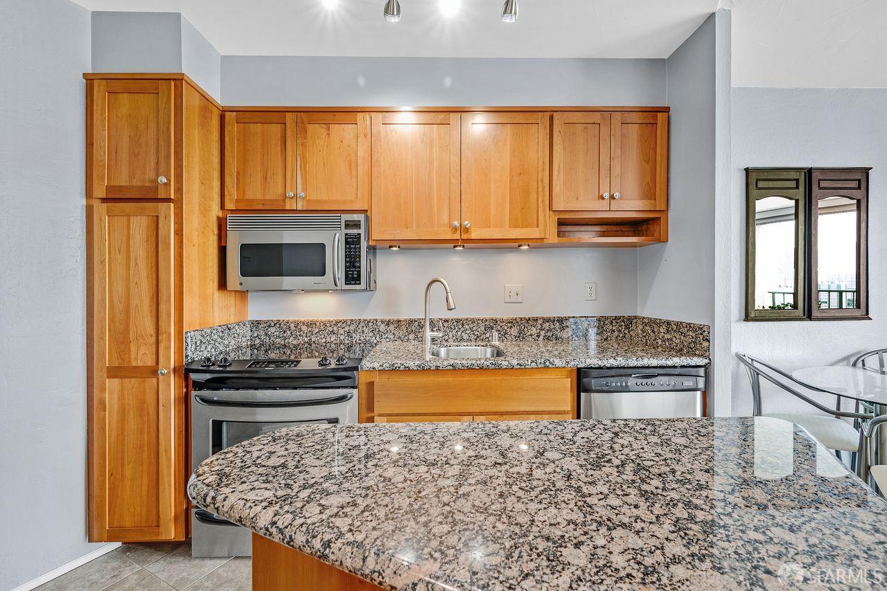 Detail Gallery Image 10 of 45 For 1200 Gough St 13b,  San Francisco,  CA 94109 - 0 Beds | 1 Baths