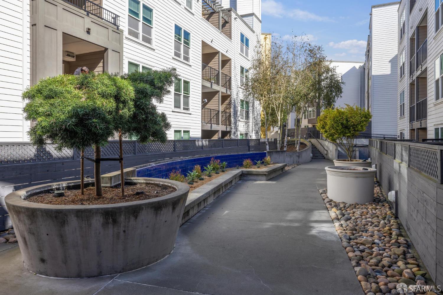 Detail Gallery Image 34 of 37 For 8400 Oceanview Ter #305,  San Francisco,  CA 94132 - 2 Beds | 2 Baths