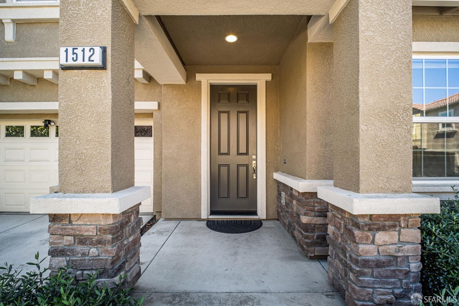 Detail Gallery Image 2 of 34 For 1512 Hayden St, Hayward,  CA 94545 - 4 Beds | 3 Baths
