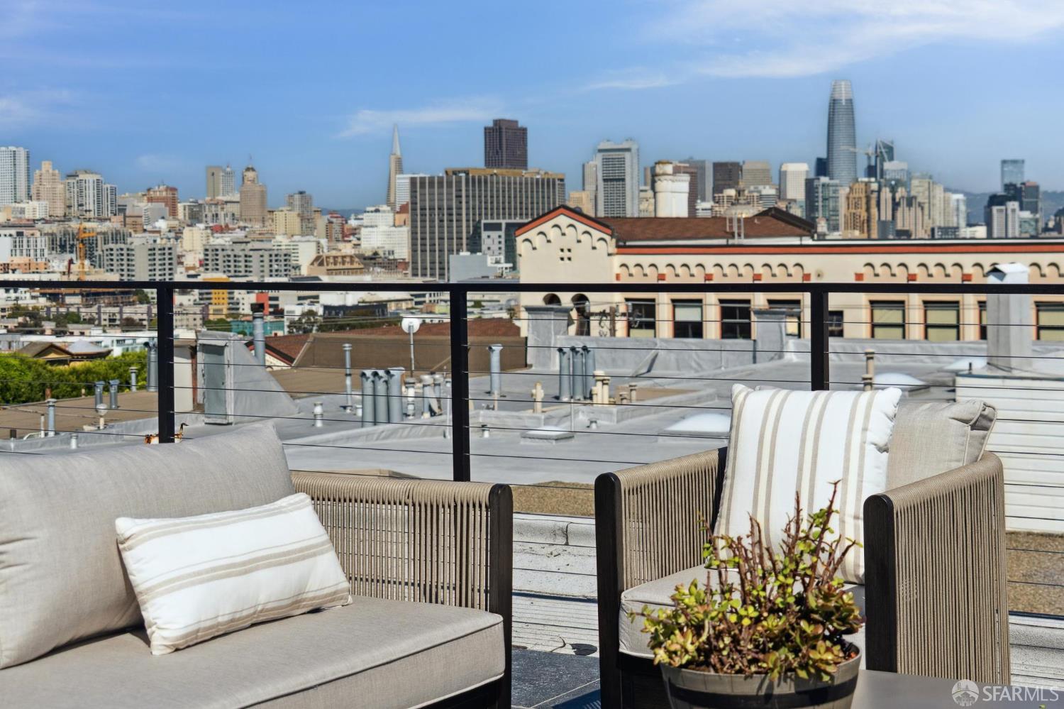 Photo #33: 425074511 Listing: Photo #33