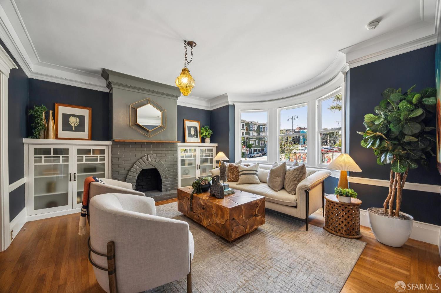 Detail Gallery Image 5 of 46 For 738 Masonic Ave, San Francisco,  CA 94117 - 2 Beds | 1 Baths
