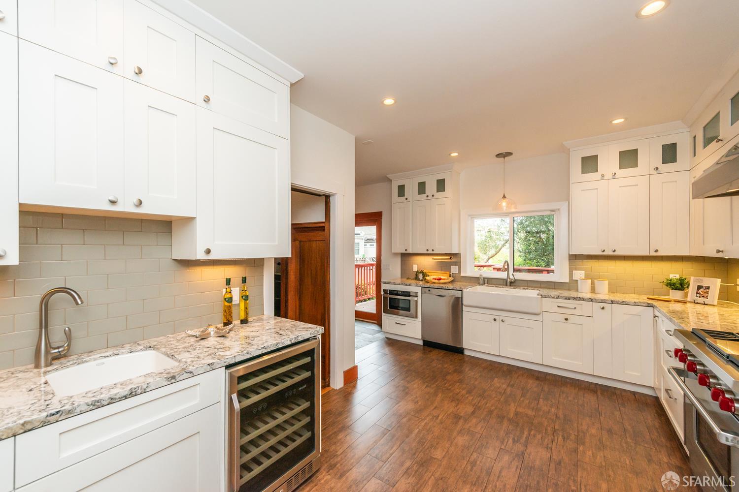 Detail Gallery Image 17 of 69 For 2728 Irving St, San Francisco,  CA 94122 - 3 Beds | 2/1 Baths
