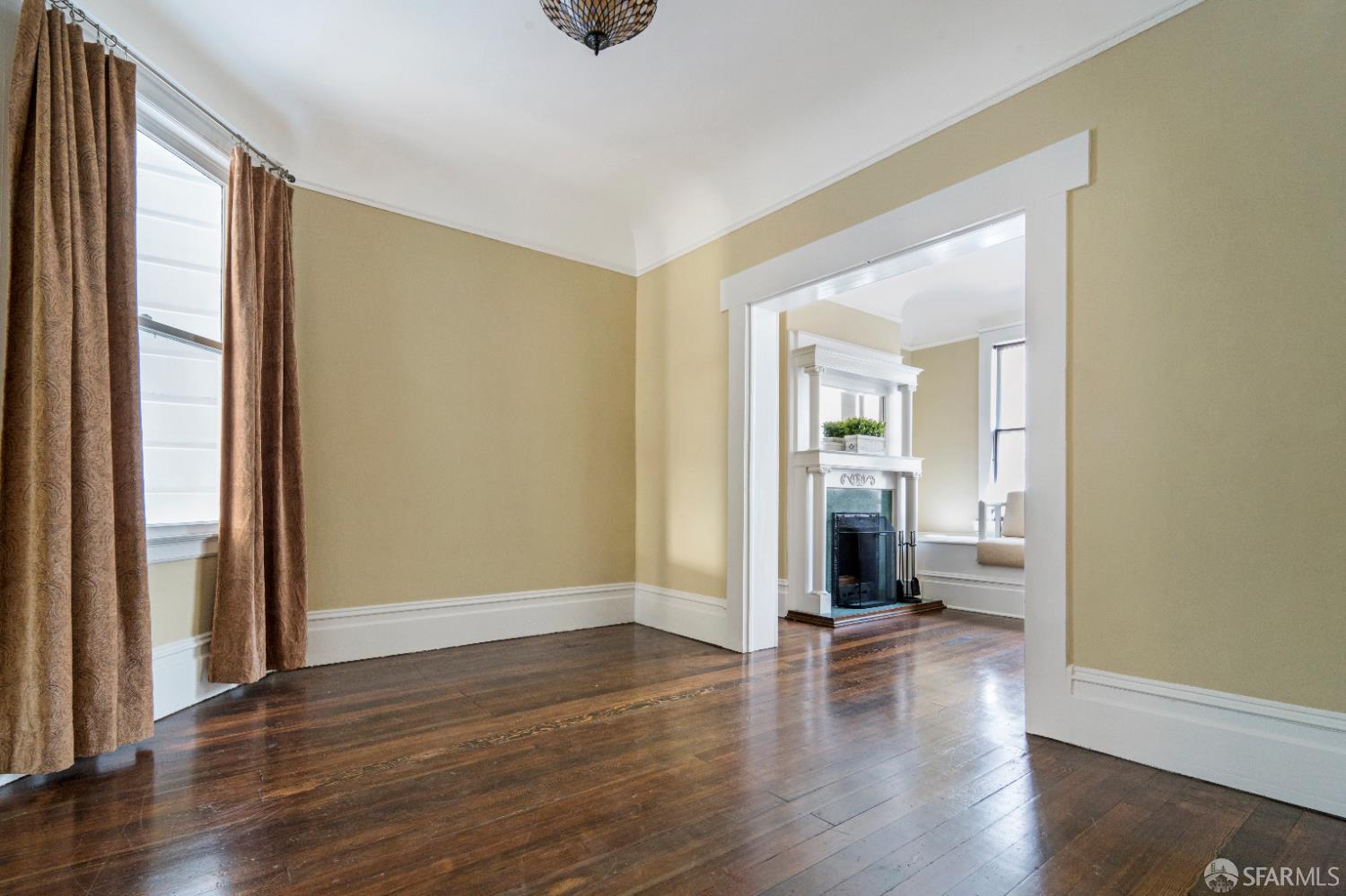 Detail Gallery Image 6 of 12 For 16 Delgado Pl, San Francisco,  CA 94109 - 2 Beds | 1 Baths