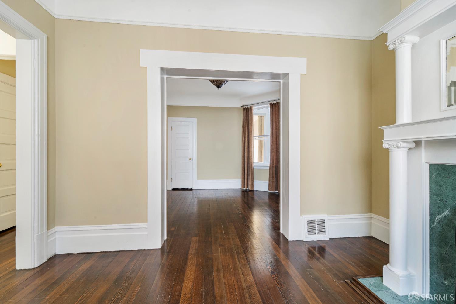 Detail Gallery Image 5 of 12 For 16 Delgado Pl, San Francisco,  CA 94109 - 2 Beds | 1 Baths