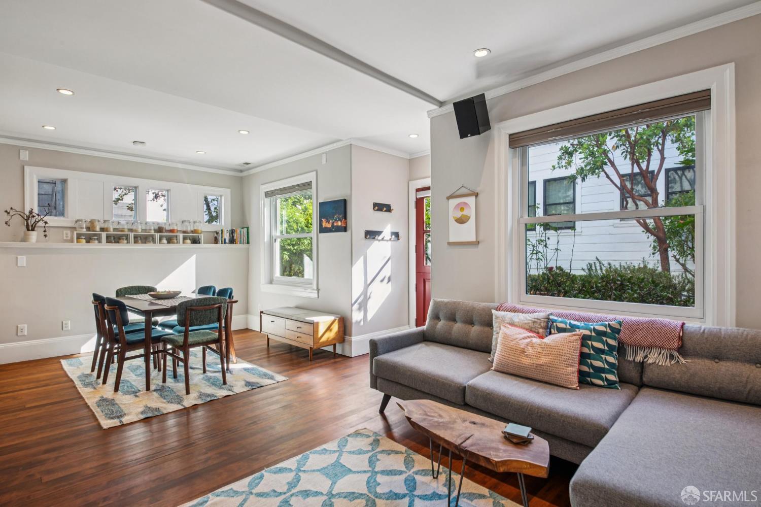 Detail Gallery Image 8 of 31 For 1572 Church St a,  San Francisco,  CA 94131 - 2 Beds | 1/1 Baths