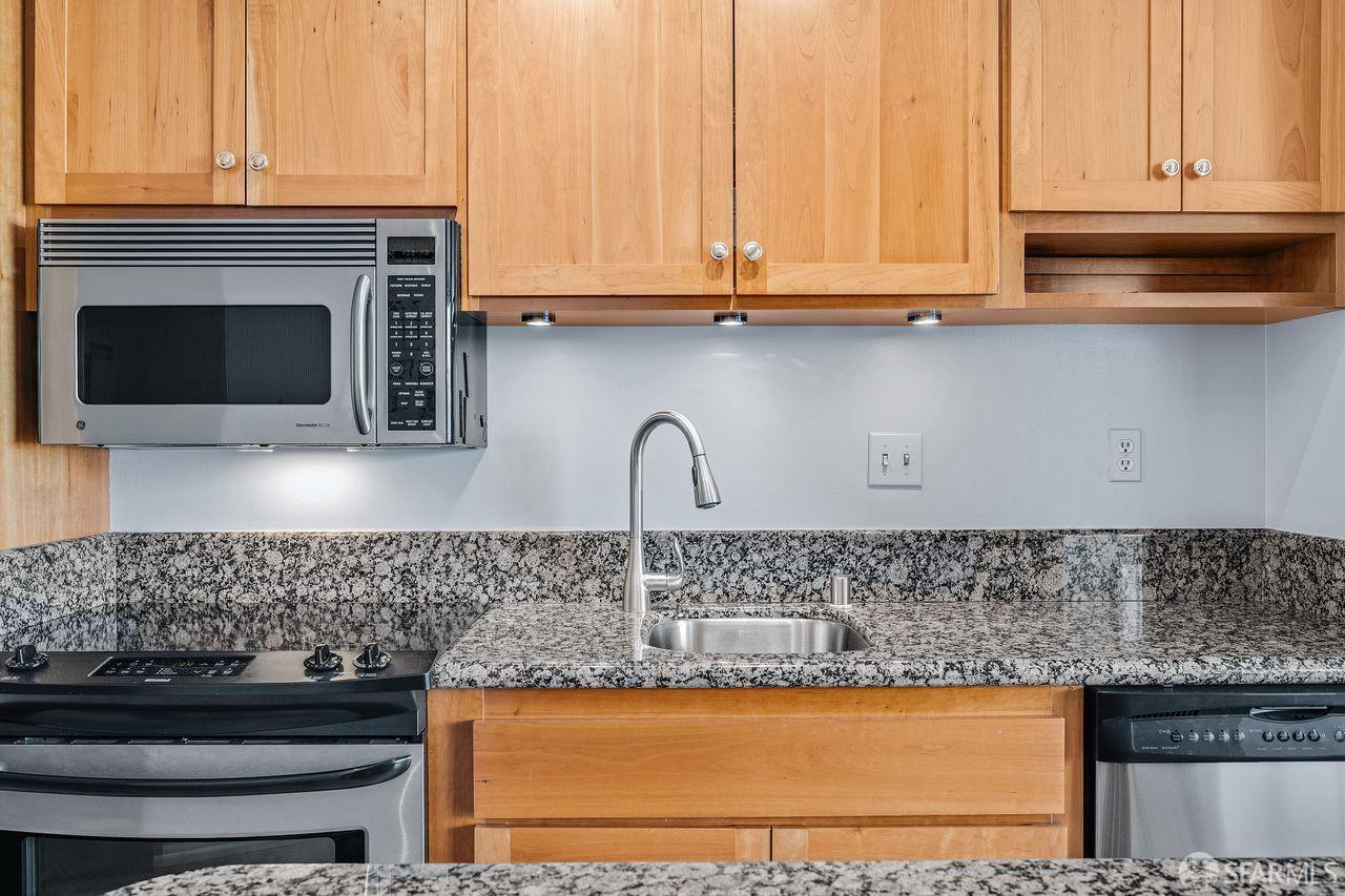 Detail Gallery Image 11 of 45 For 1200 Gough St 13b,  San Francisco,  CA 94109 - 0 Beds | 1 Baths