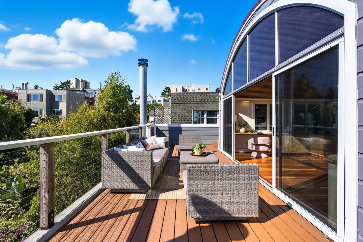 Detail Gallery Image 77 of 99 For 2121 Divisadero St, San Francisco,  CA 94115 - 4 Beds | 3/1 Baths