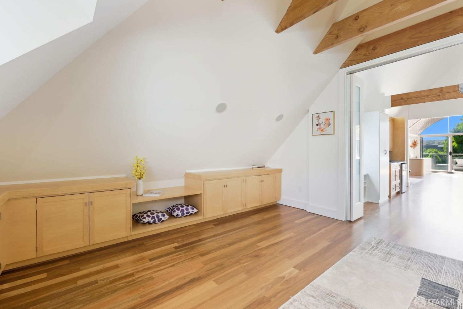 Detail Gallery Image 42 of 99 For 2121 Divisadero St, San Francisco,  CA 94115 - 4 Beds | 3/1 Baths