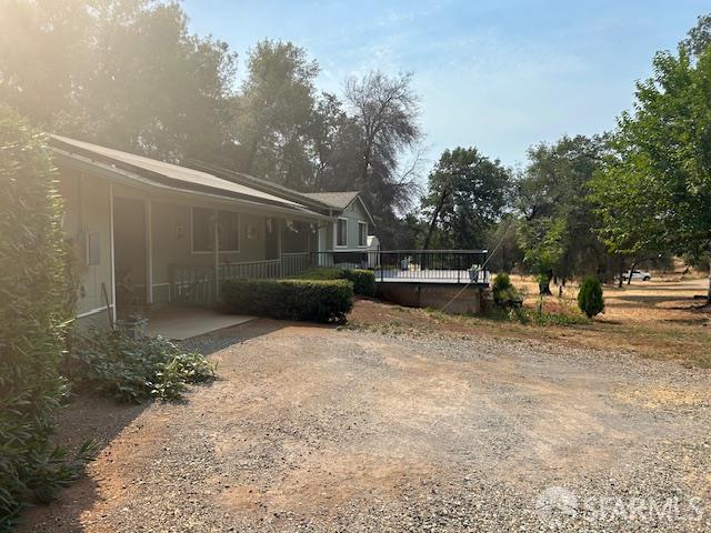 Detail Gallery Image 5 of 62 For 19481 N Rambling Oak Dr, Redding,  CA 96003 - 3 Beds | 2 Baths