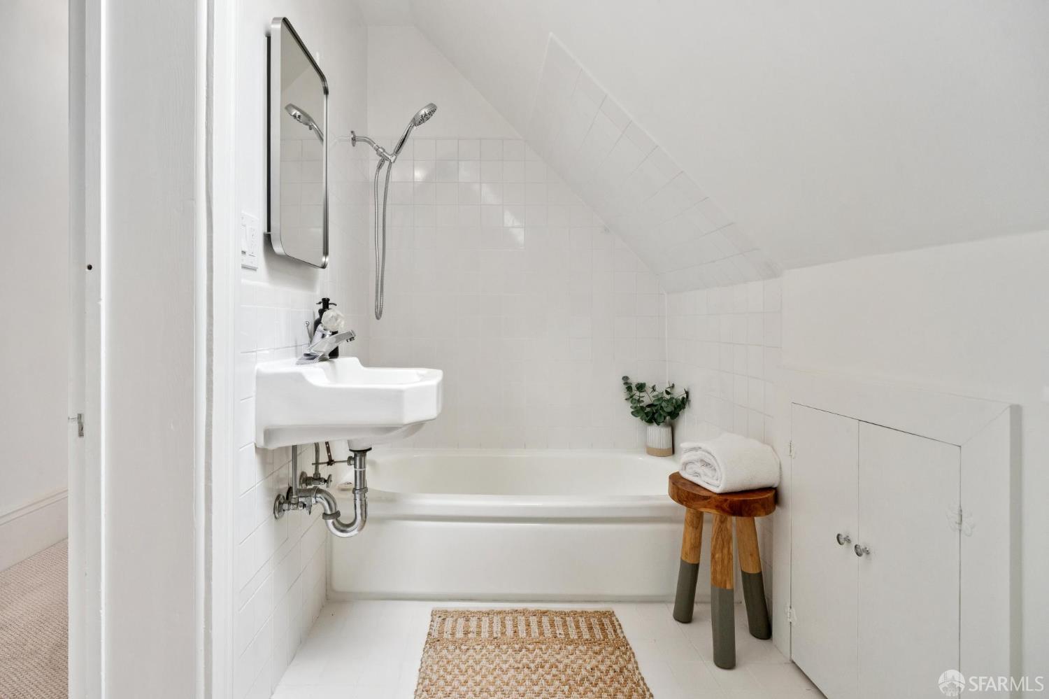 Detail Gallery Image 37 of 93 For 3668 Sacramento St, San Francisco,  CA 94118 - – Beds | – Baths